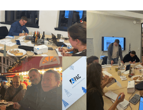 Weihnachtskarten und Glühwein-Trinken